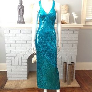 Adrianna Papell Gown